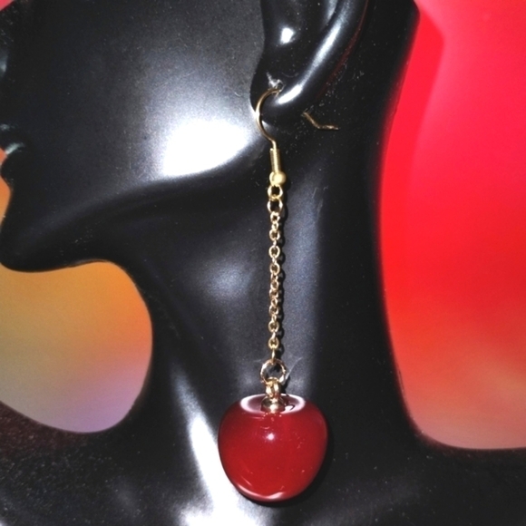 HANDMADE Dangle Chain Red Cherry Earrings - Picture 1 of 8